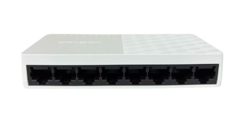 Switch de 8 Portas 10/100 Mbps Sem Gestão